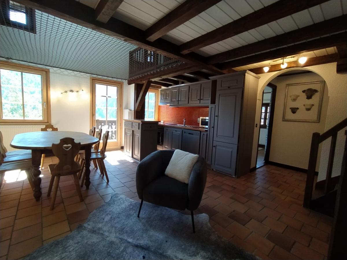Chalet Appart'Hotel L'Eau Vive Saint-Nicolas-la-Chapelle  Buitenkant foto